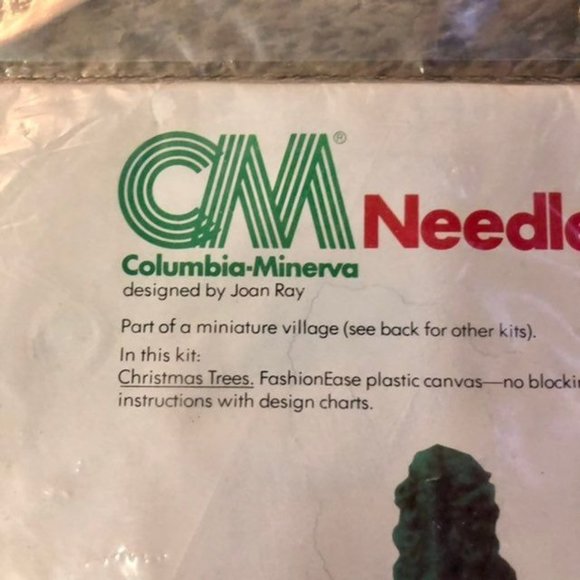 1978 Columbia-Minerva Needlepoint Idea Kit 3 Christmas Trees NEW 8241 - Picture 2 of 10